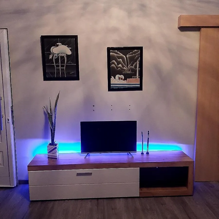 Dromolaxia Universe House 0*,  קפריסין